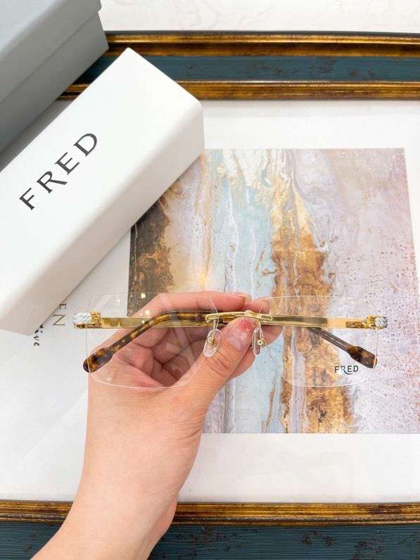 Picture of Fred Sunglasses _SKUfw49211908fw